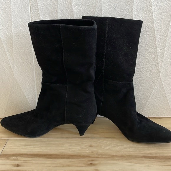 Vince Camuto Back Suede Kitten Heel Boots - Picture 3 of 5